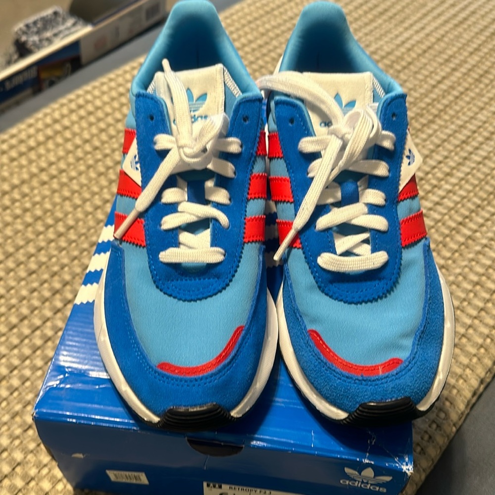 Adidas Retropy Size 6.5